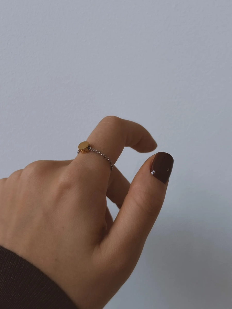 Серебряное кольцо-цепочка "Poise" SBLESKOM, цвет: серебро, 11772 купить онлайн