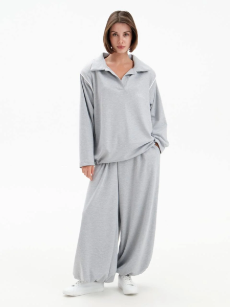 Костюм с поло