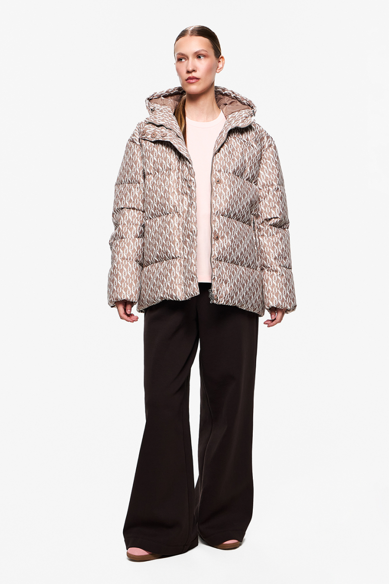 Пуховая куртка