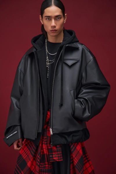 Oверсайз куртка из веган кожи p.p.s., цвет: Черный, 0500.10.02.BLK купить онлайн