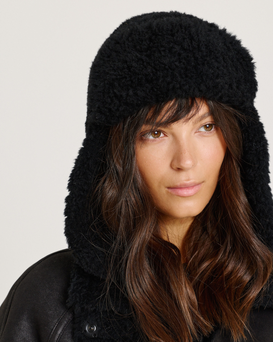 Шапка из мериноса BLACK Anmuse, цвет: Черный ACC25W202-BLC купить онлайн