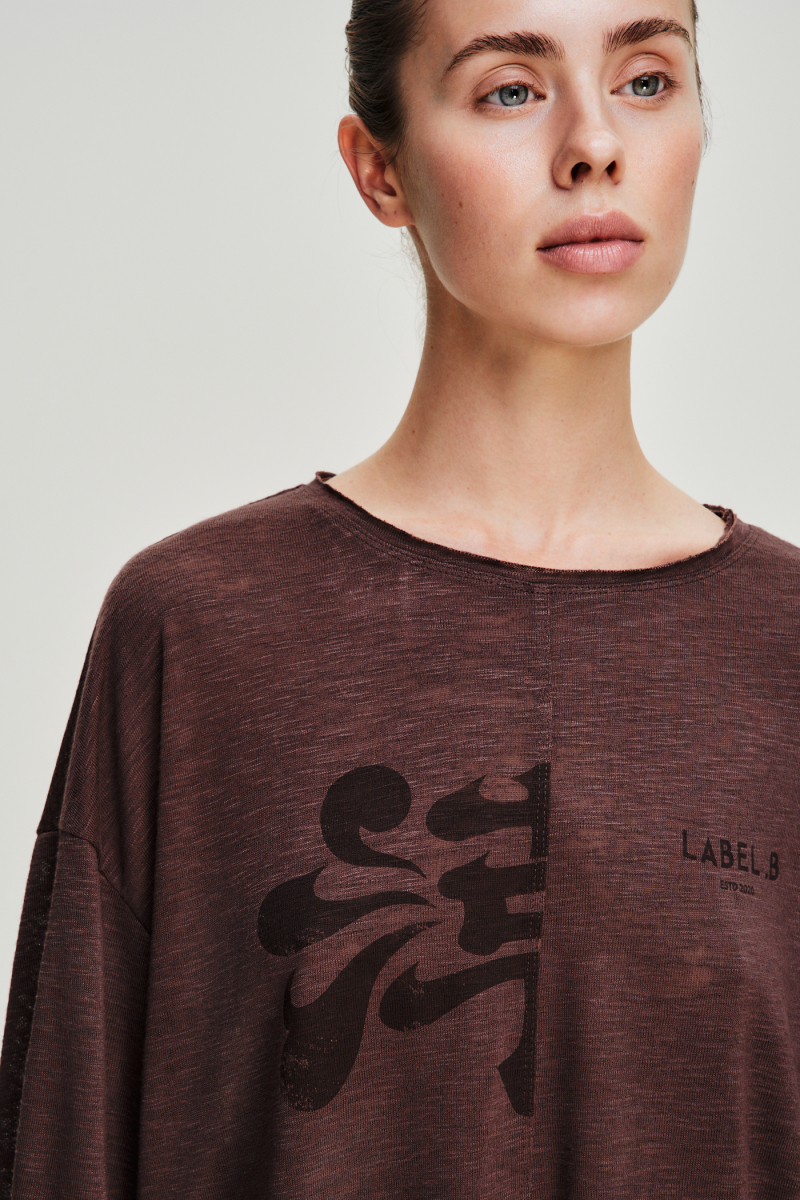 Лонгслив объемный тонкий Label .B, цвет: коричневый, Tp.03.66738BRN купить онлайн