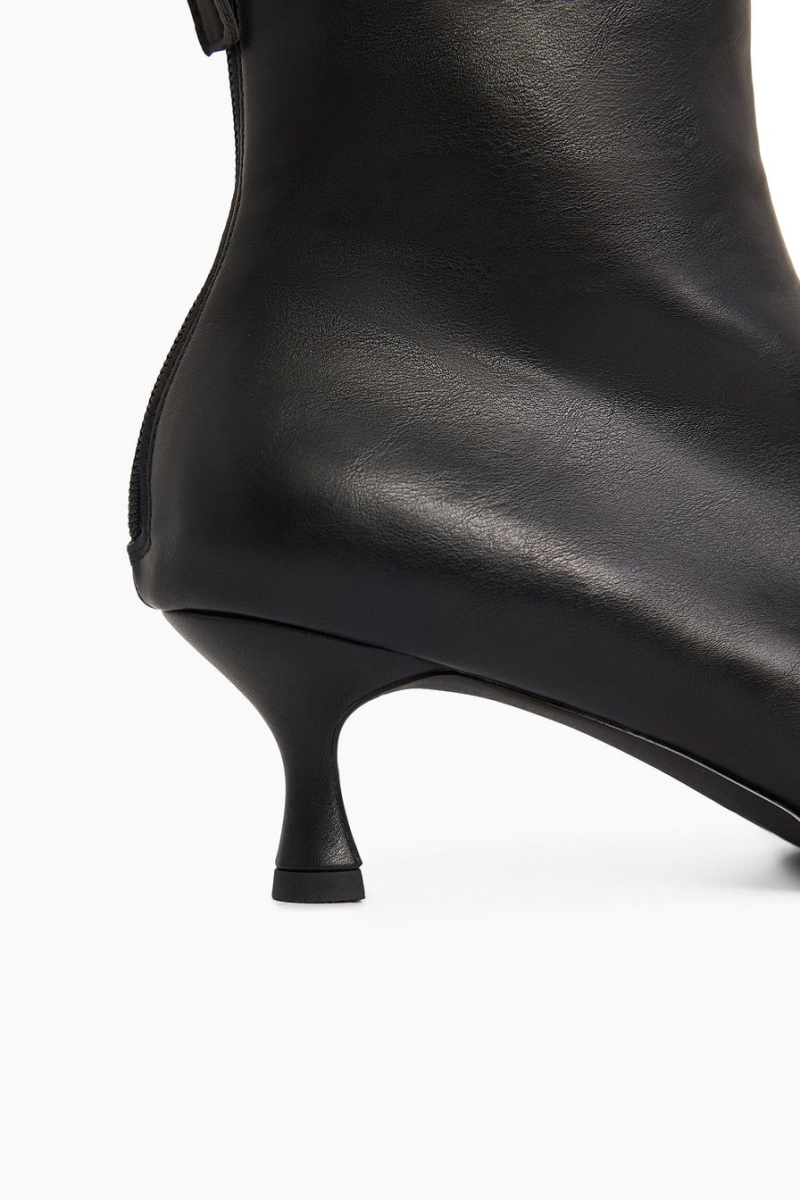 Ботильоны из экокожи Lera Nena, цвет: Черный LNU.301.17878.900 купить онлайн