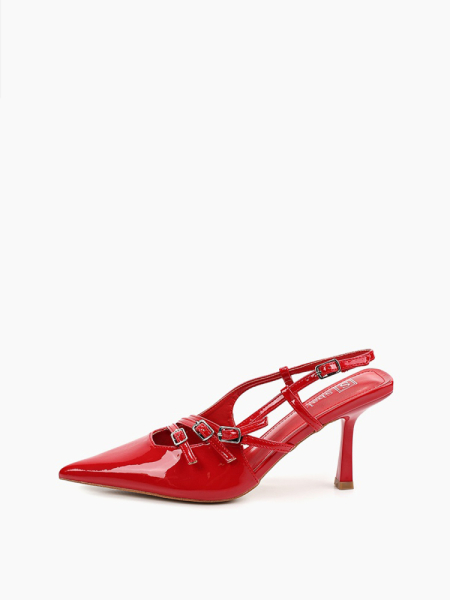 Босоножки лакированные с пряжками