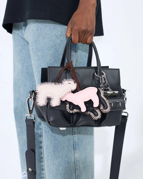 Брелок SHEEP LEATHER PINK