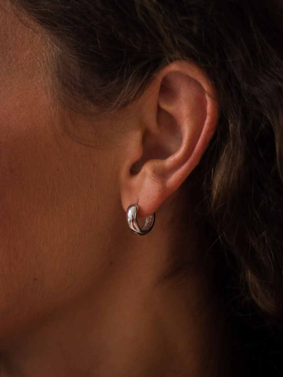 Серебряные серьги-хупы, как бублик SBLESKOM, цвет: серебро, 11578 купить онлайн