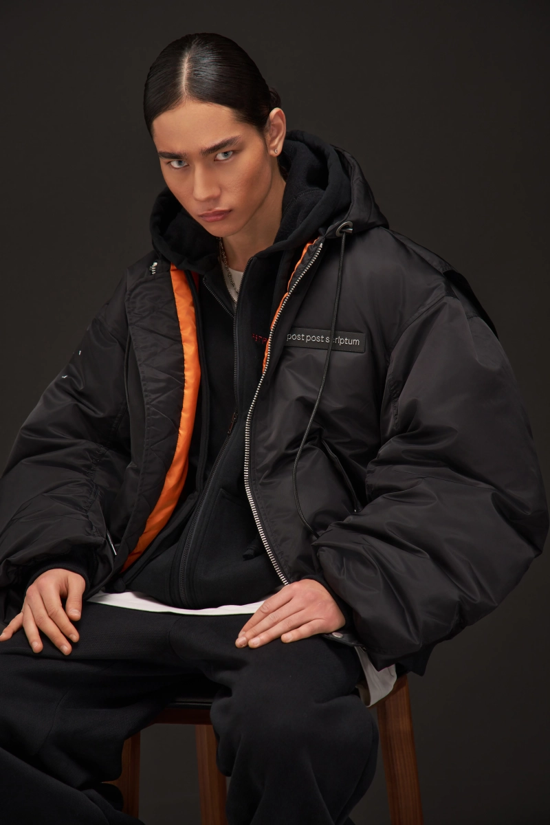 Оверсайз бомбер пуховик UNIT 28 p.p.s., цвет: Черный, 1007.00.00.BLK купить онлайн