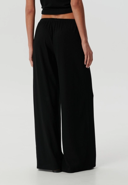 Брюки "Край" CHUBA, цвет: Черный, trousers_edge_bl купить онлайн