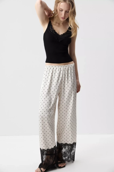 Брюки с кружевом Charmstore, цвет: горох на молочном 101-56860-1002 |трендовая новинка купить онлайн
