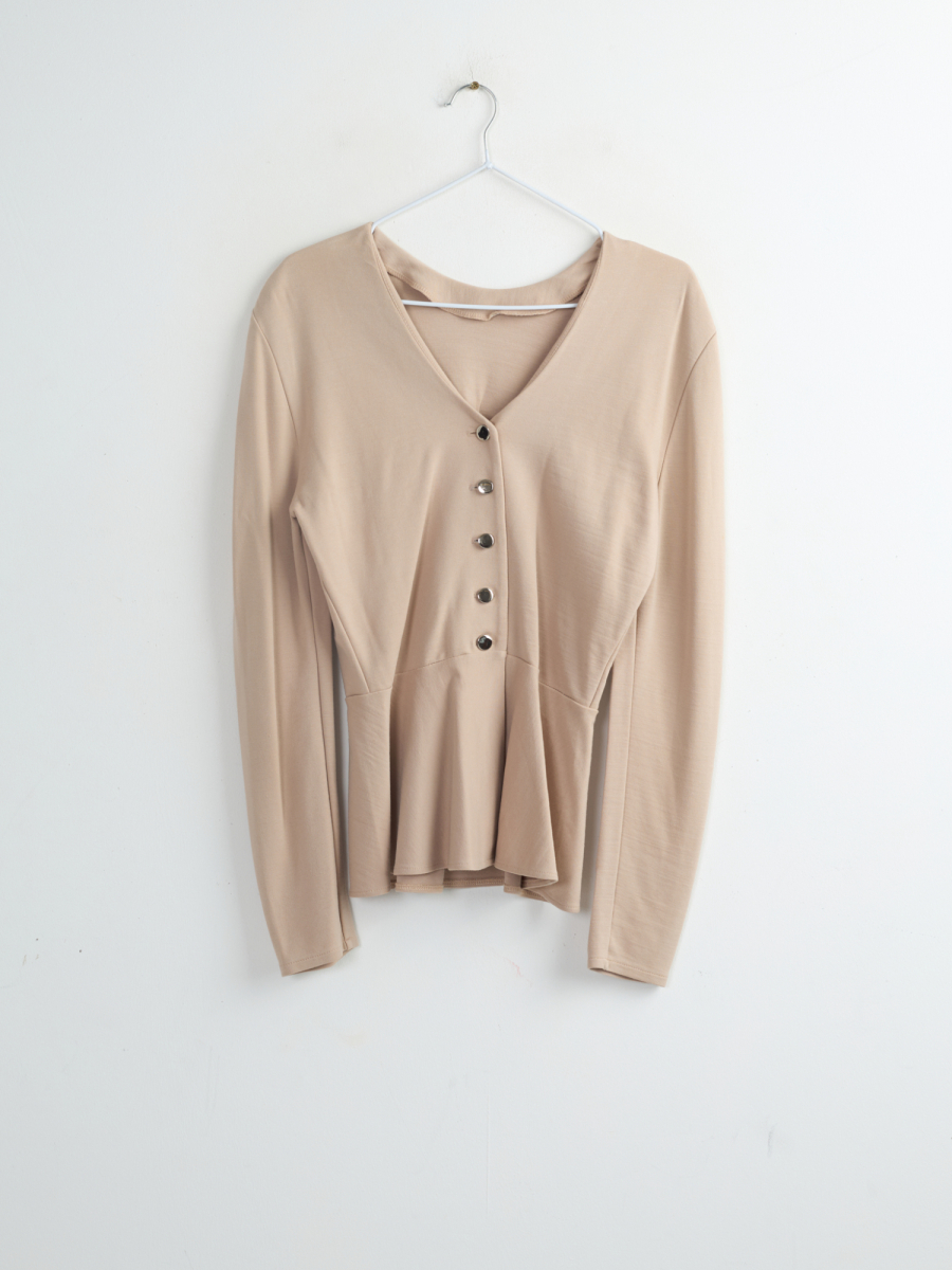 Кофта на пуговицах