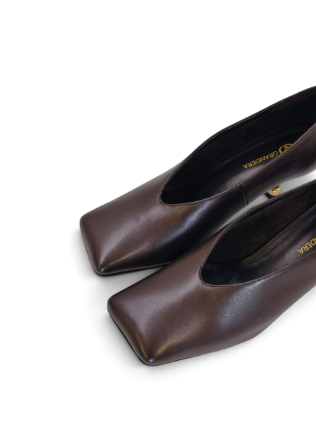 Туфли на каблуке из натуральной кожи GRANDERA, цвет: коричневый e2545-w07-yp147 (43) купить онлайн