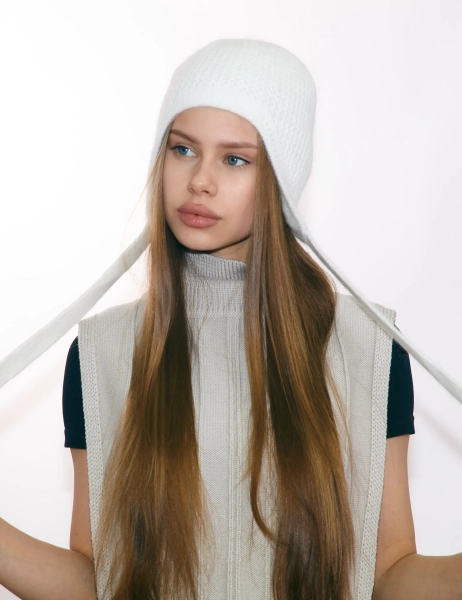 Чепчик на завязках вязка ажурная LIBERT'A, цвет: белый 00006 купить онлайн