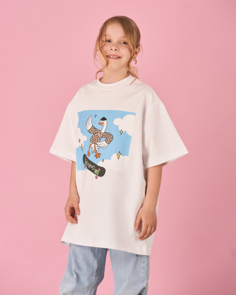 Футболка с гусем на скейте для детей