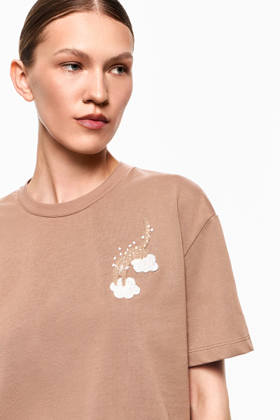 Хлопковая футболка DREAMS BY ALENA AKHMADULLINA, цвет: бежевый, 225103120404248/419000 купить онлайн