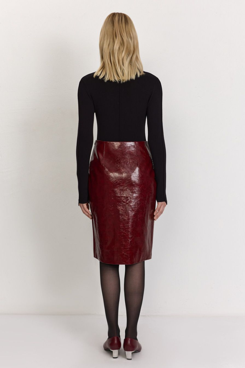 Юбка из экокожи TOPTOP, цвет: Бордовый, TT.071.16927.330 купить онлайн