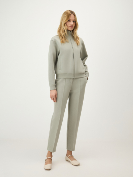 Брюки из неофутера