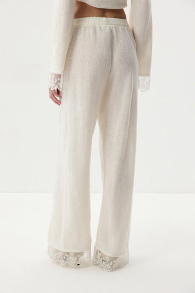 Брюки с ажурным кружевом Charmstore, цвет: молочный, 301-50081-111 купить онлайн