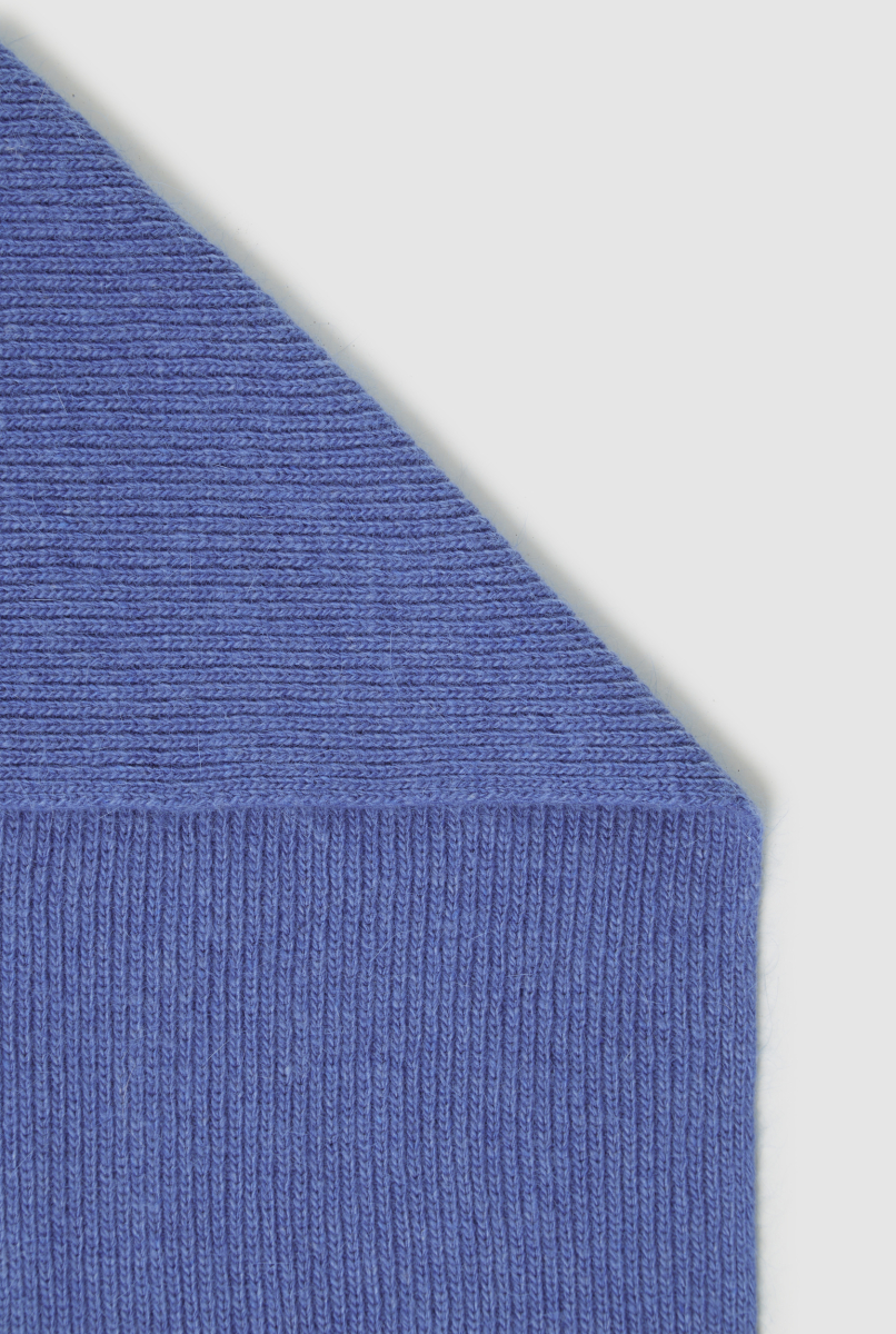 Шарф из ангоры Mankova, цвет: синий SH033 купить онлайн