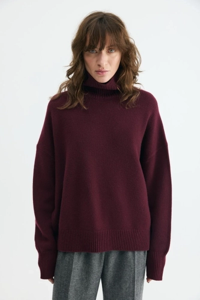 Свитер оверсайз с высоким воротником из шерсти Daisyknit, цвет: Бордовый,  купить онлайн