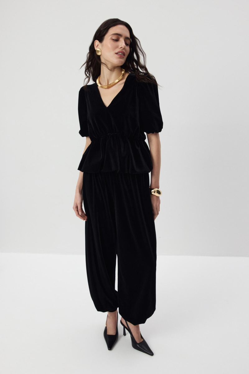 Брюки-шаровары из бархата Charmstore, цвет: Черный, 101-48642-880 купить онлайн