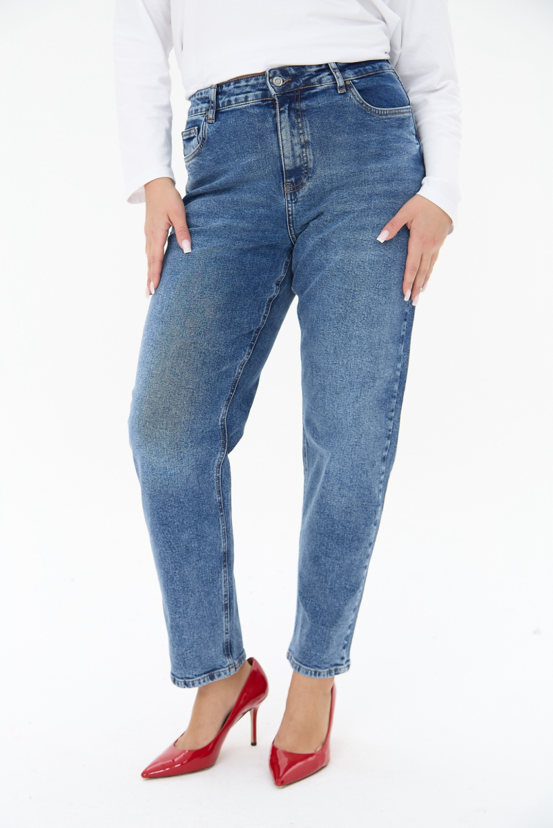 Джинсы Mom fit