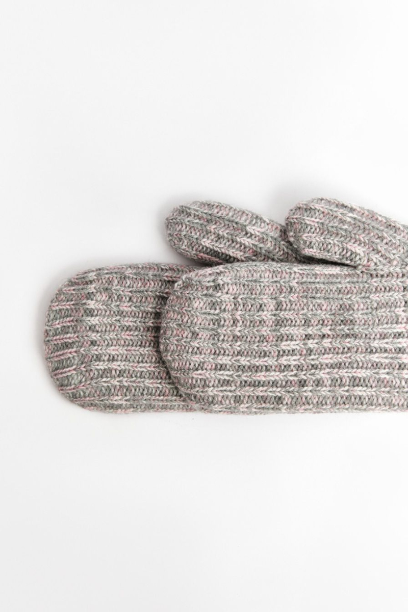 Варежки из смесовой шерсти мериноса TOPTOP, цвет: серый TT.610.14917.801 купить онлайн