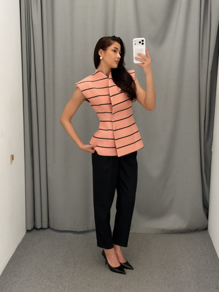 Жилет "Стефани" Label .B, цвет: розовая полоска,  купить онлайн