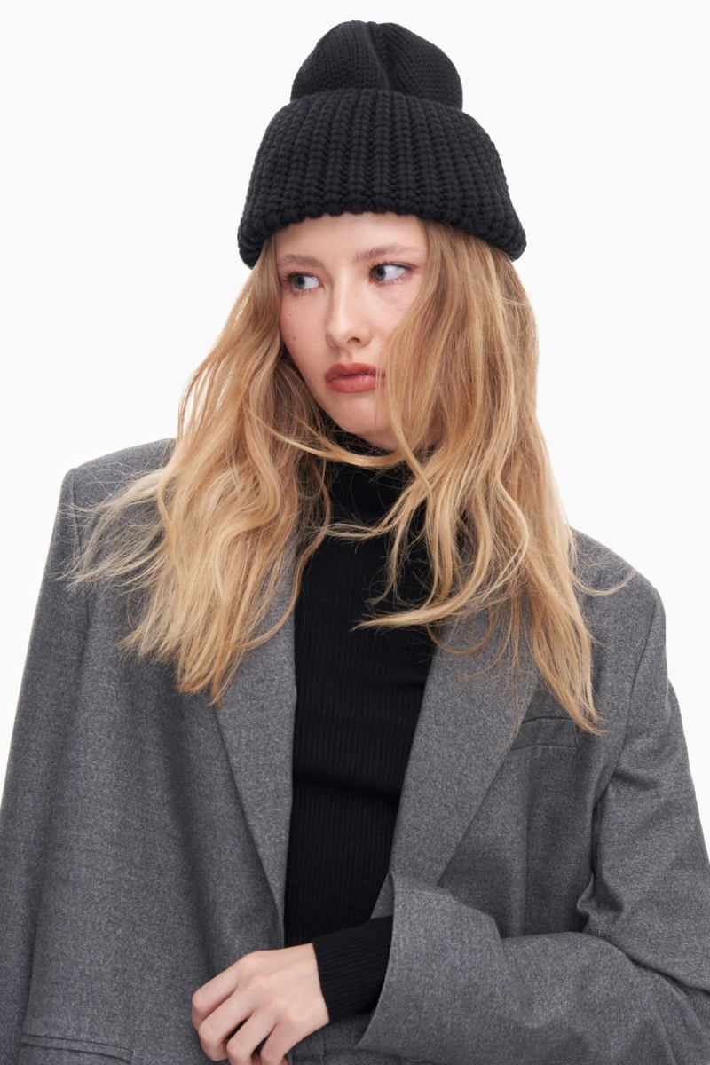 Шапка из смесовой шерсти мериноса TOPTOP, цвет: Черный TT.601.15344.900 купить онлайн