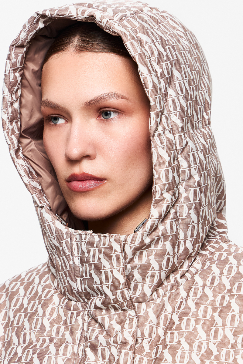 Пуховая куртка DREAMS BY ALENA AKHMADULLINA, цвет: бежевый, 225101010504216/719000 купить онлайн