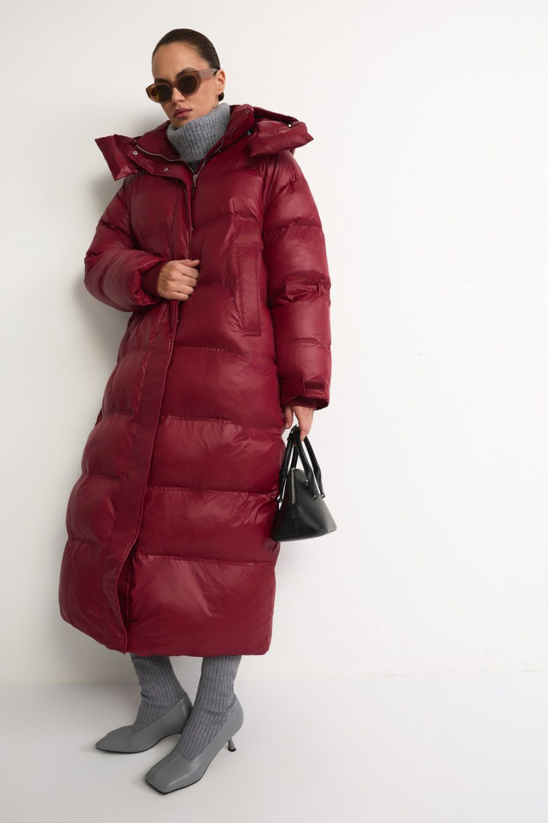 Пуховик с капюшоном TOPTOP, цвет: Бордовый, TTS.042.18556.330 купить онлайн