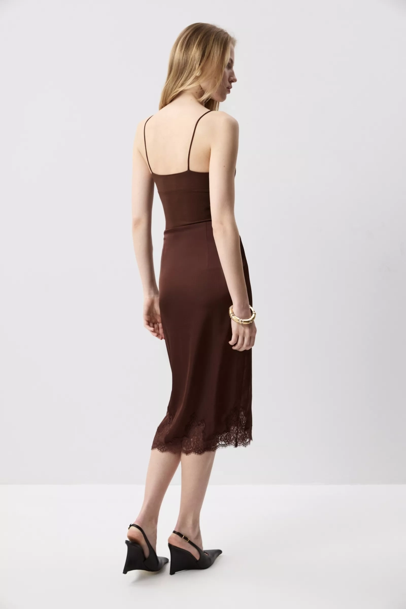 Юбка миди с кружевом по низу Charmstore, цвет: шоколадный, 116-57060-551 купить онлайн