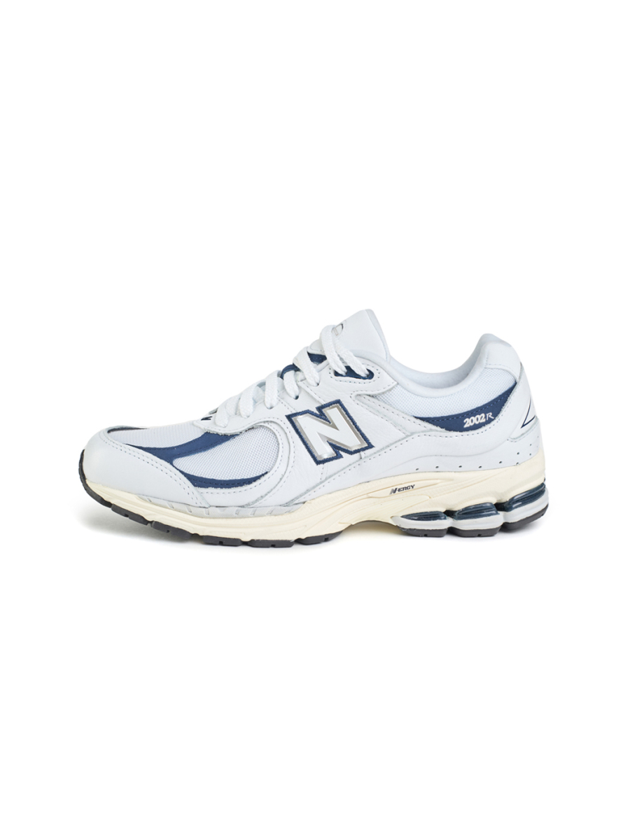 Кроссовки унисекс New Balance 2002R "White Natural Indigo" NKDADDYS SNEAKERS, цвет: белый M2002RHQ купить онлайн