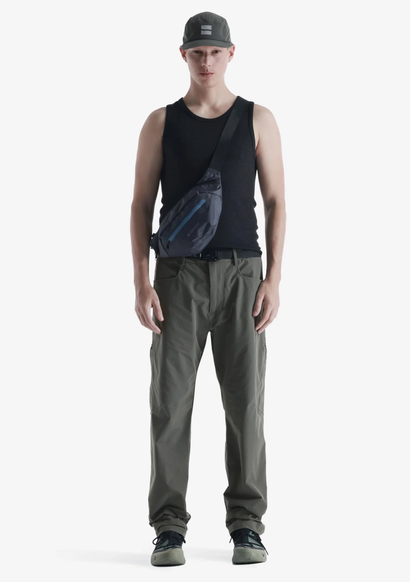 Прямые брюки