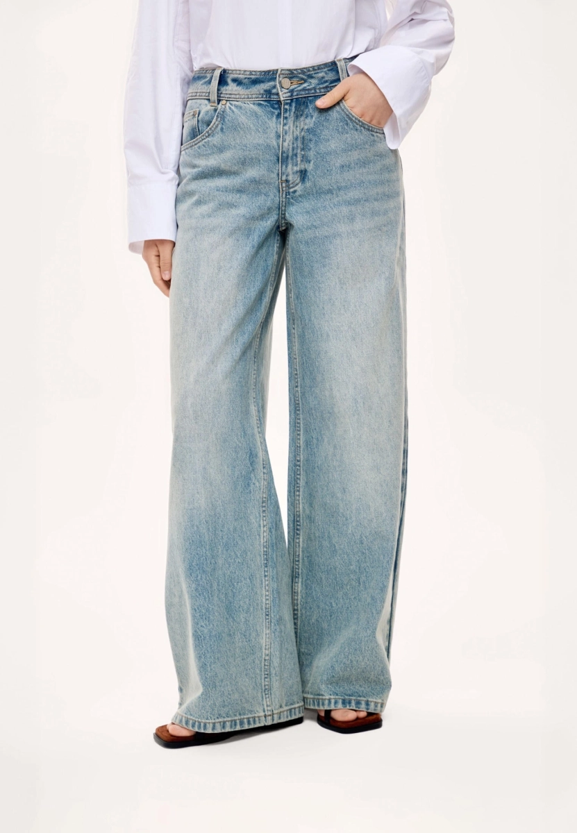 Женские джинсы широкие MUTED, цвет: серо-голубой, 904825.WJNS0002_Grey-blue купить онлайн