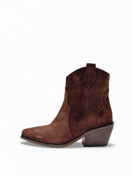 Ботинки демисезонные из натуральной замши