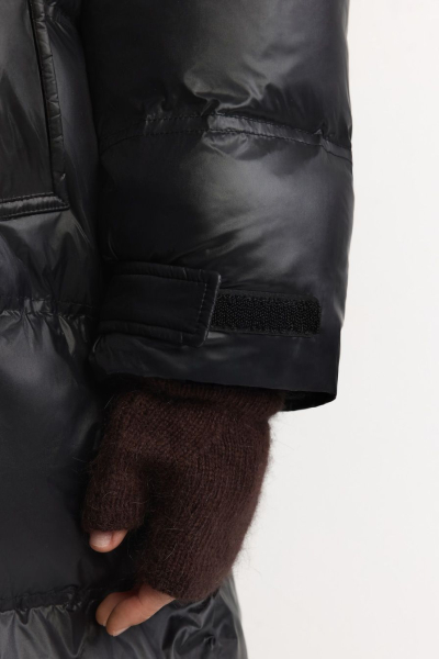 Пуховик с капюшоном TOPTOP, цвет: Черный, TTS.042.18556.900 купить онлайн