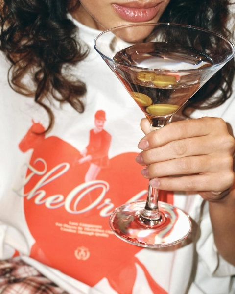 Футболка T-SHIRT HEART STEALER THE ORLINES, цвет: Milk, TS-HRTSTLR купить онлайн