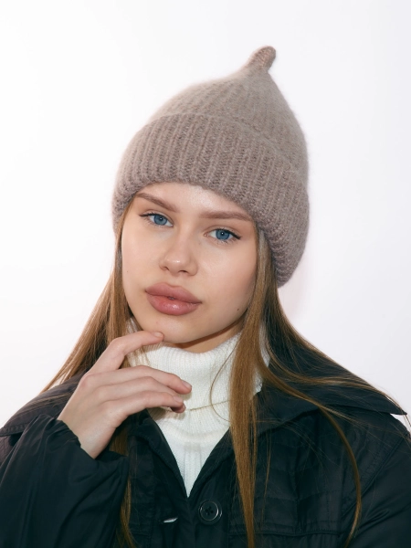 Шапка из ангоры Бини LIBERT'A, цвет: темно-коричневый 335694 купить онлайн