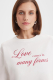 Футболка с принтом Love Charmstore, цвет: молочный, 212-27358-111 купить онлайн