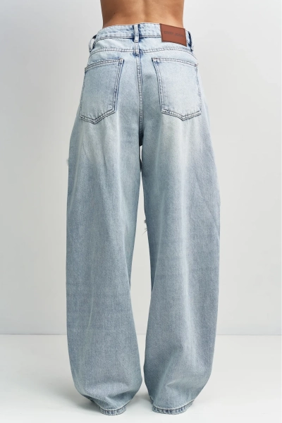 Джинсы свободные с имитацией разрезов Erist store, цвет: голубой, НФ-00003368 купить онлайн