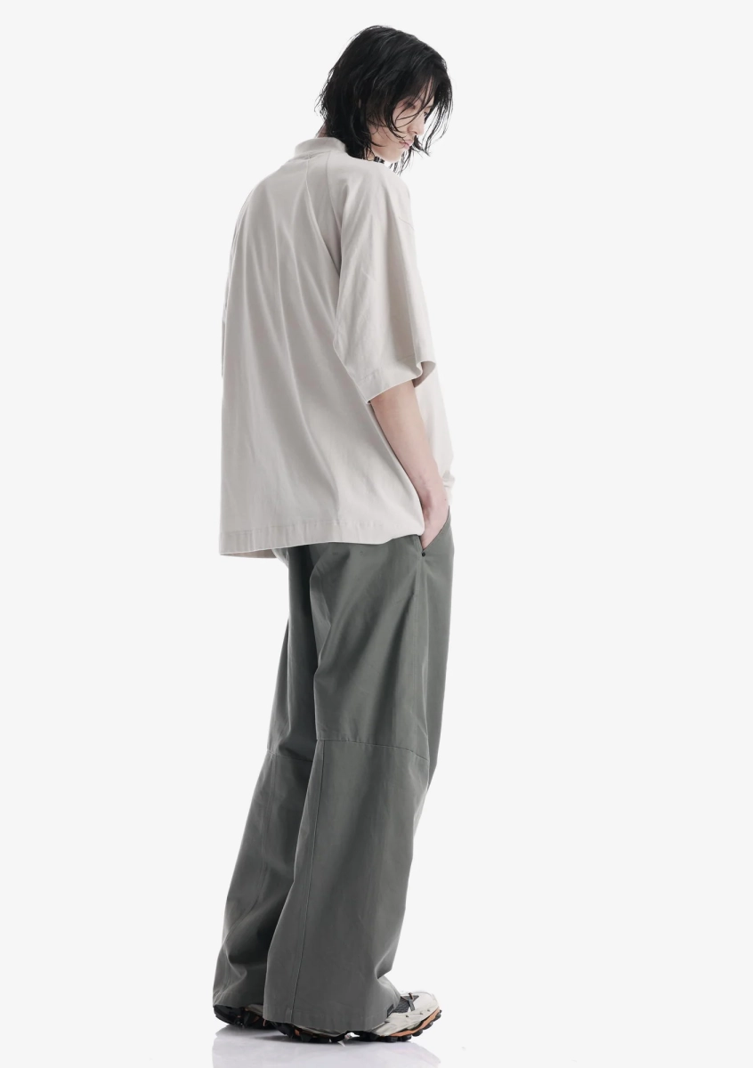 Оверсайз-футболка с наклонным карманом KRAKATAU, цвет: пепельно-белый, Tm124-43 купить онлайн