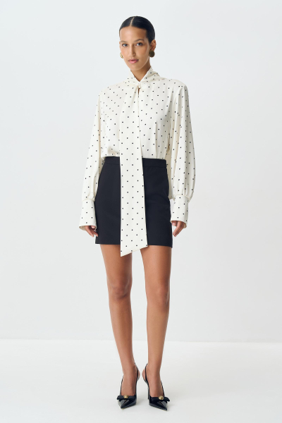 Блузка с бантом из сатина в горох Charmstore, цвет: ванильный, 102-38939-113 купить онлайн