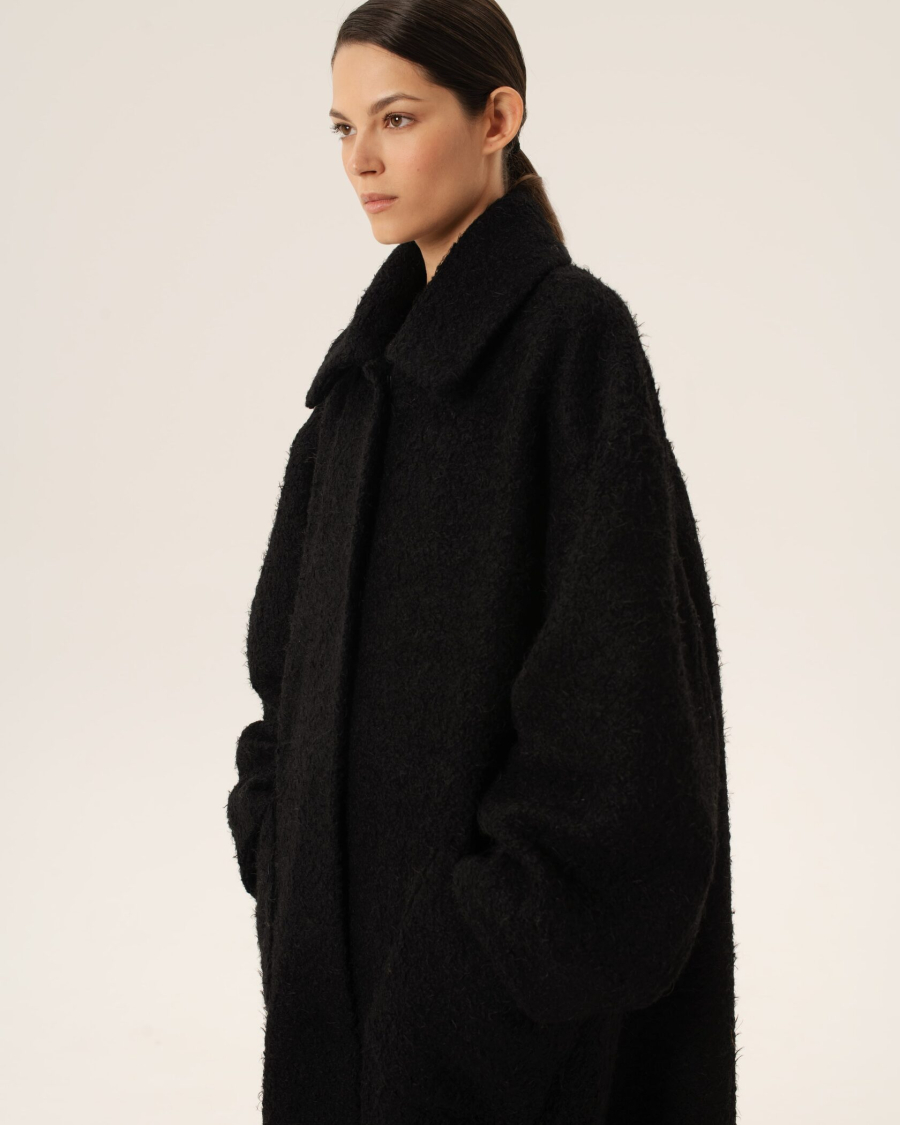 Пальто BLACK Anmuse, цвет: Черный, FUR24W112-BLC купить онлайн