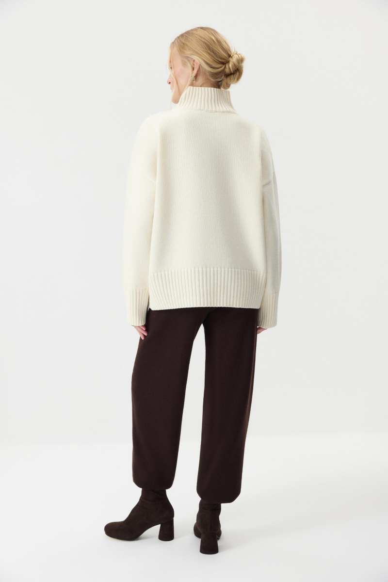 Свитер со стойкой из шерсти мериноса Charmstore, цвет: ванильный, 314-44898-113 купить онлайн