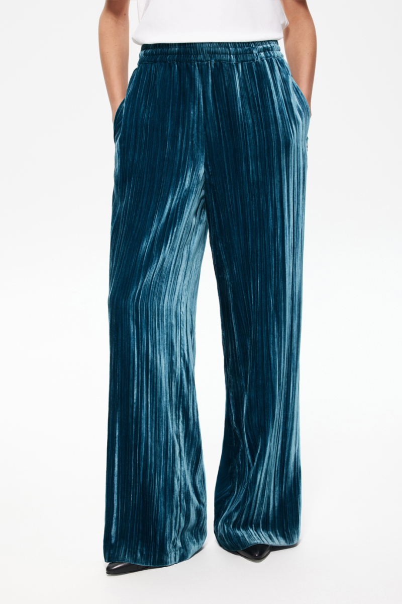 Бархатные брюки