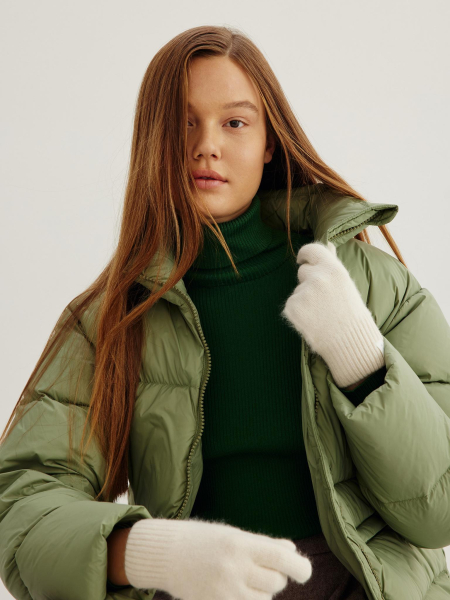 Перчатки с пухом енота Chaika, цвет: Светло-бежевый PR-5 купить онлайн