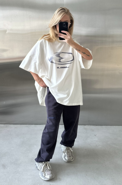 Футболка овер фит (лого серое) Label .B, цвет: белый,  купить онлайн