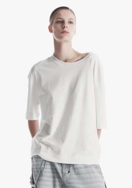 Свободная футболка