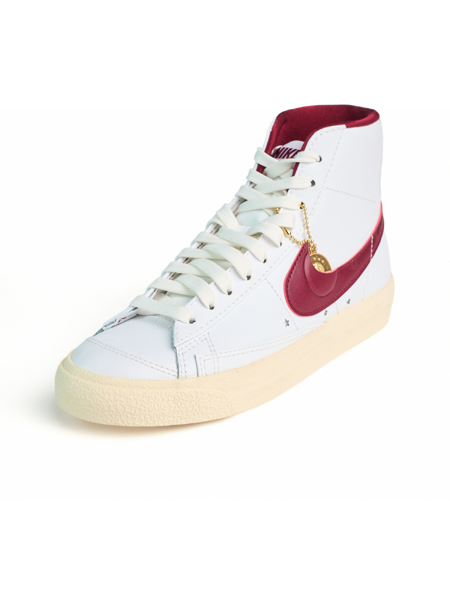 Кроссовки женские Nike Blazer Mid 77 SE "Sisterhood" NKDADDYS SNEAKERS, цвет: белый DV7003-100 купить онлайн