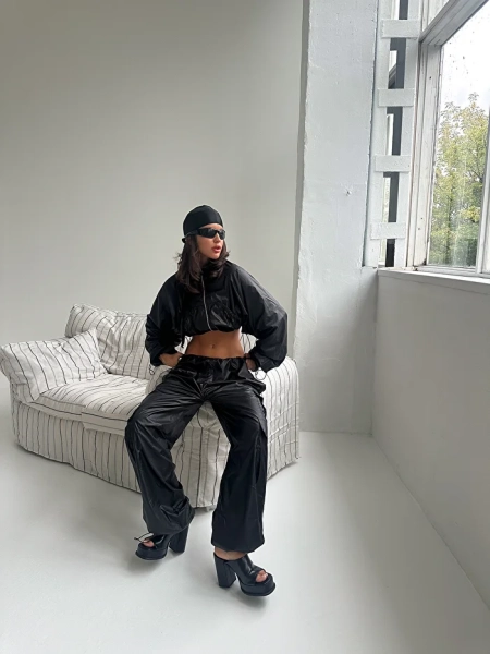 Брюки "90's" MIARTLAND, цвет: Черный, НФ-00000073 купить онлайн